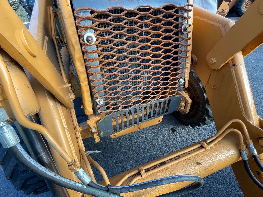 2003 CASE 570M XT - Image 13